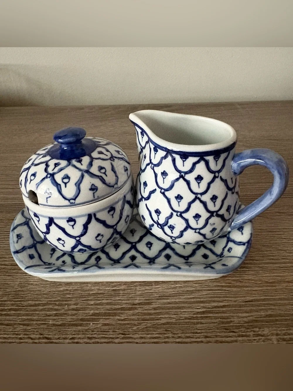 Pier 1 Cobalt Blue & White Small Sugar and Creamer Set with Tray - Preused
